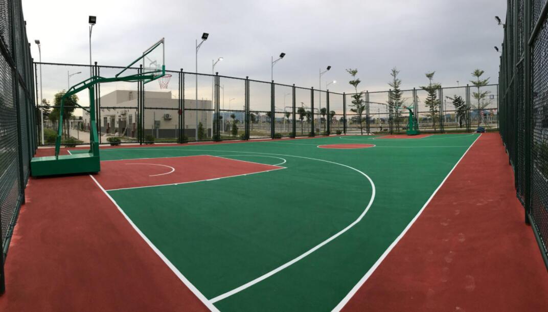 籃球場地鋪設成本，籃球場地面建設費用